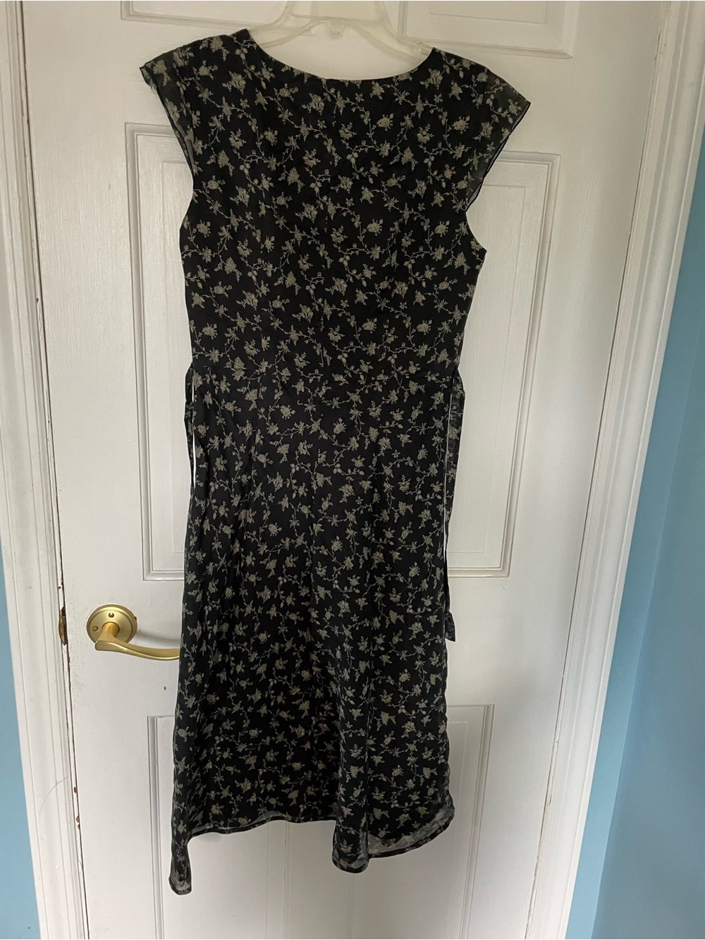 Vintage 90s J. Crew Black Floral V-Neck Dress - Picture 6 of 6